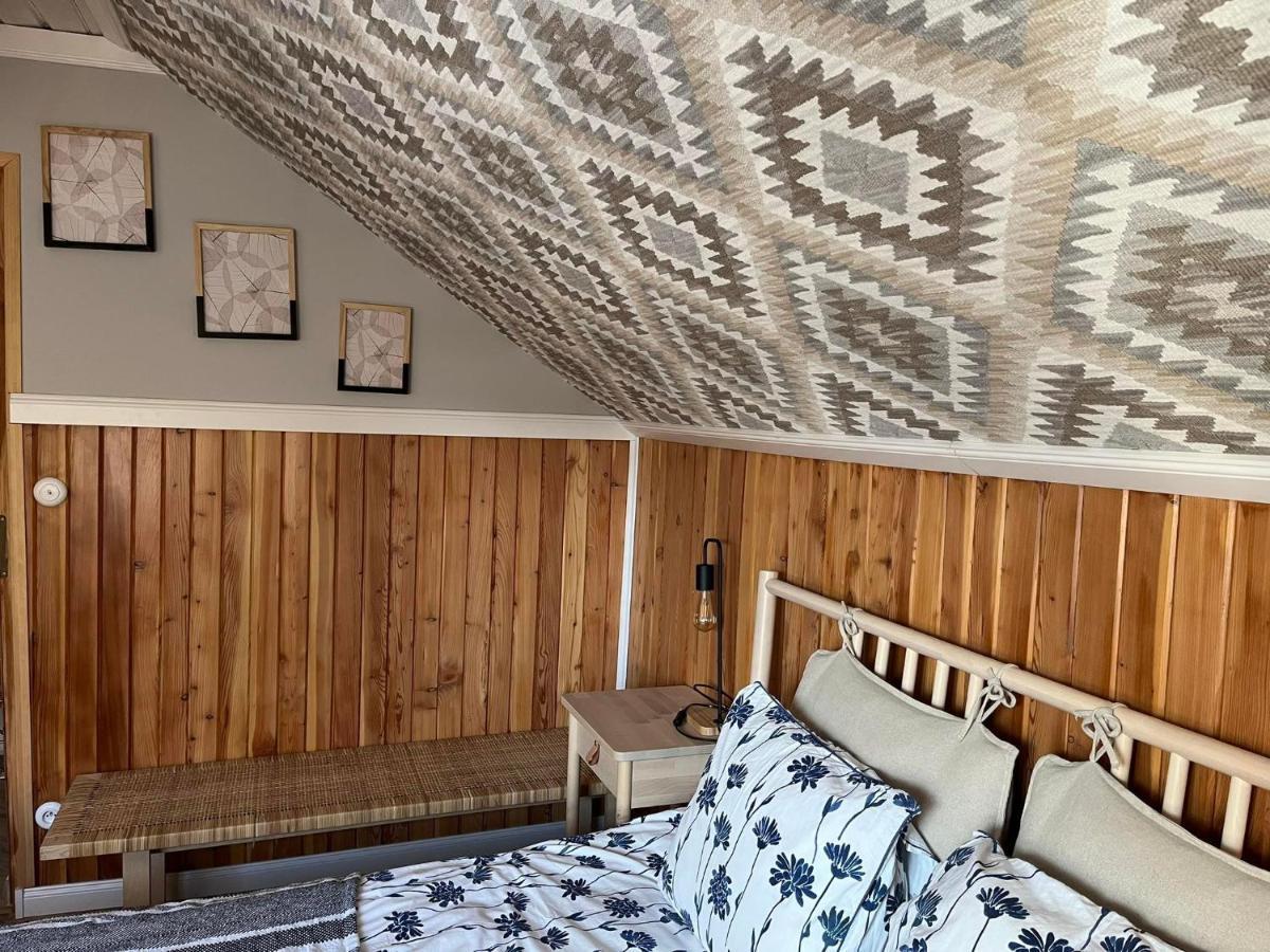Villa Przystanek Jeziorna 49 Perlino